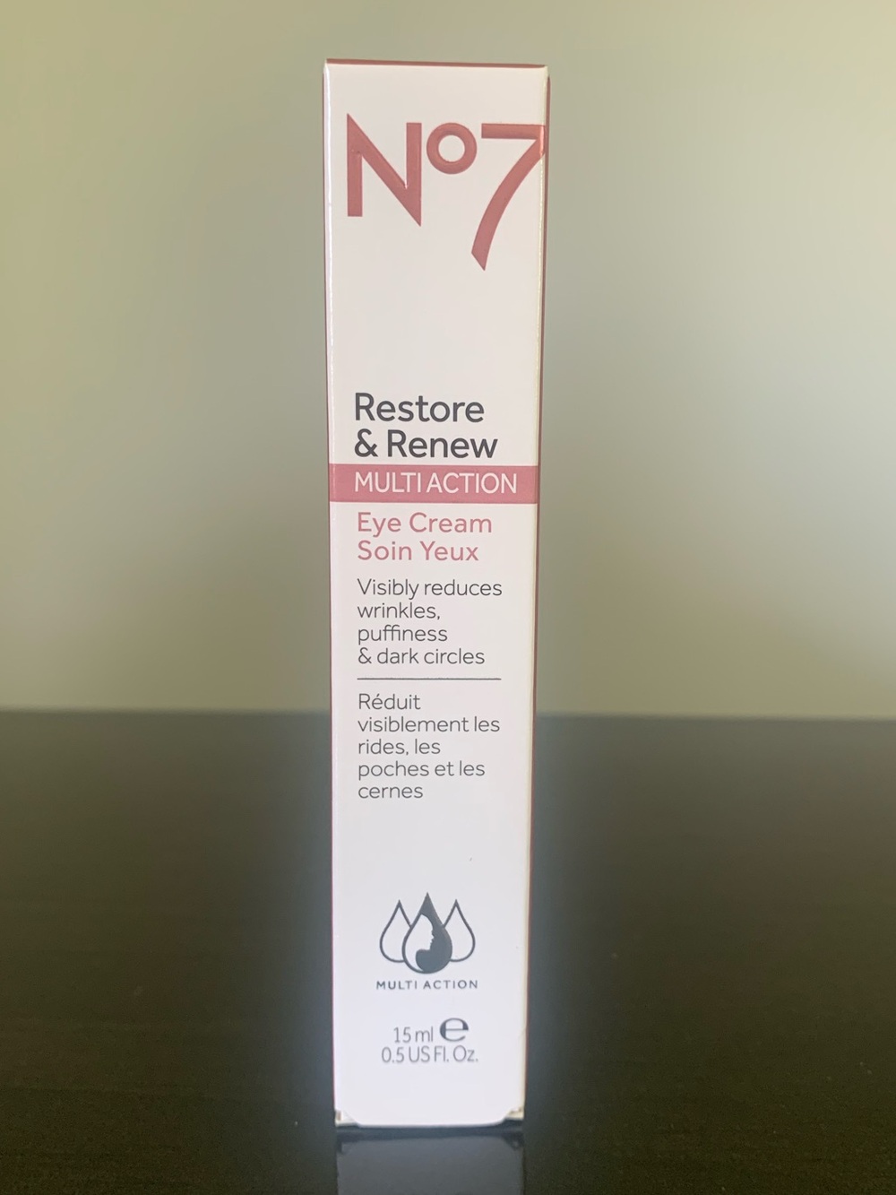 New sealed in box! No7 Restore & Renew Multi Action Eye Cream